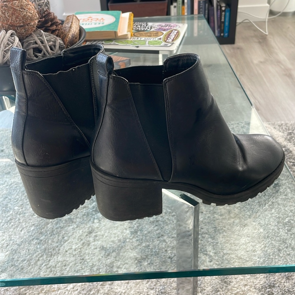 Black boots
